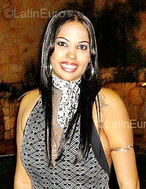 Date this tall Brazil girl Jaqueline from Goiania BR78