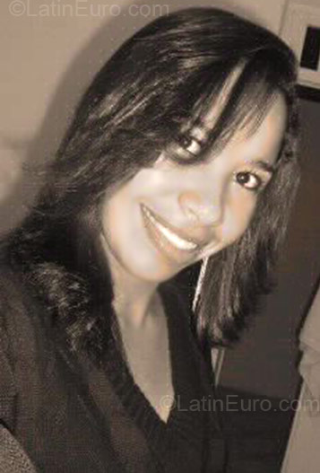 Date this hot Brazil girl Lis from Salvador BR88