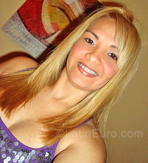 Date this fun Brazil girl Carla from RIO DE JANEIRO BR166