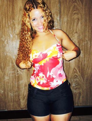 Date this gorgeous Brazil girl ANA CRISTINA from Aracaju IT3