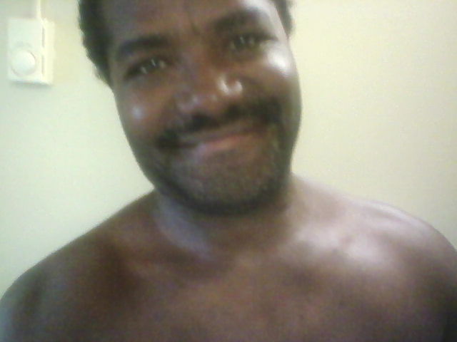 Date this young United States man MRRSEEKSSW from Louisville 2