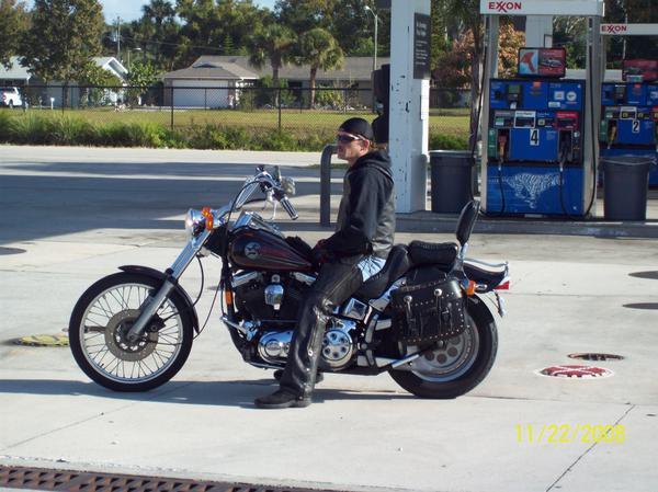 Date this voluptuous United States man Firebirdma from Edgewater US1013
