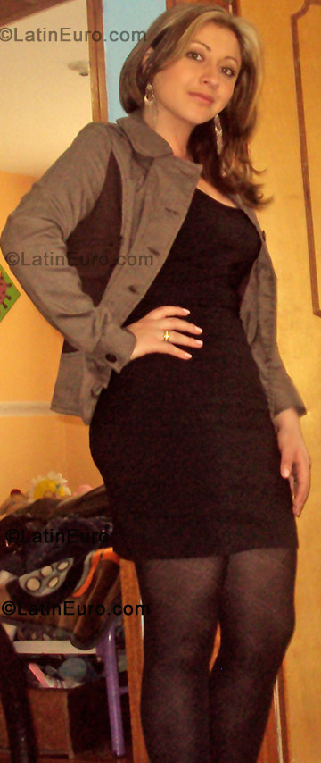 Date this sensual Colombia girl Diana Carolina from Bogota CO341