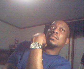 Date this beautiful United States man Tommy from Wilson US1419