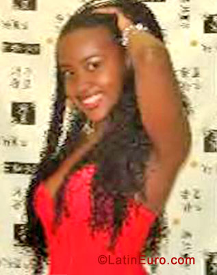 Date this foxy Brazil girl Luciana from Rio De Janeiro BR688