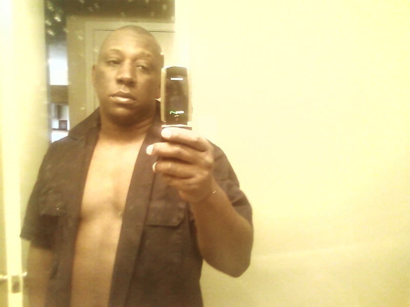 Date this funny United States man Lewis from grandprairie US1455