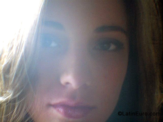 Date this beautiful Brazil girl Erica Roberta from Porto Feliz BR698