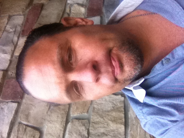 Date this hard body United States man Michael from Lancaster US1644