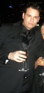 Date this funny Australia man Elixer from Melbourne AU32