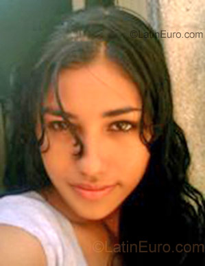 Date this fun Brazil girl Cinthya from Fortaleza BR881