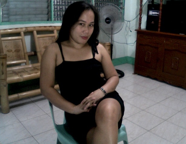 Date this sultry Philippines girl Sexyvina from san carlos city CA68