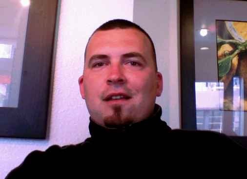 Date this delightful United States man Matthew from San Diego US1958