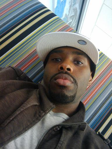 Date this exotic United States man Nigel from Philadelphia US2050