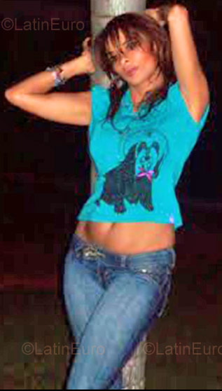 Date this beautiful Brazil girl Carvalho from Brasilia BR992