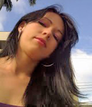 Date this sensual Brazil girl Aline from Villa Velha BR1000