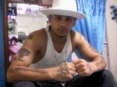 Date this voluptuous United States man LOCAFELLA from Camden US2276