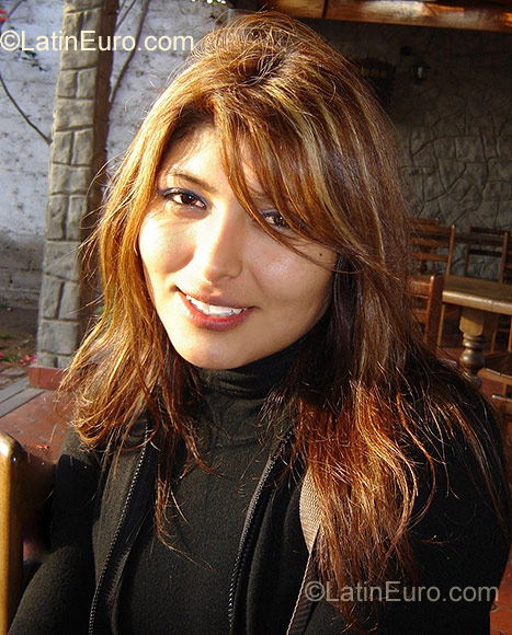Date this hot Peru girl Ana Ribeiro from Lima PE85