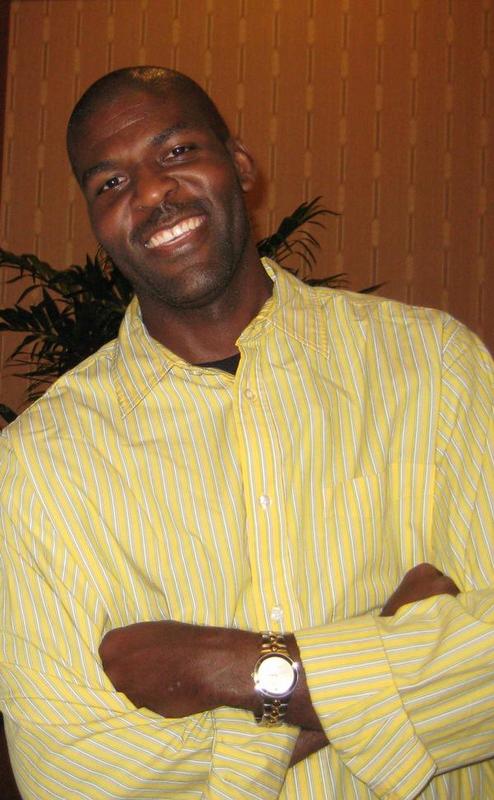 Date this hard body United States man Jonzee from San Diego US16097