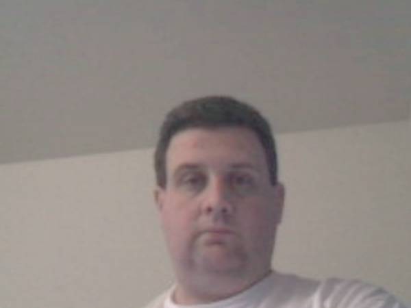 Date this beautiful United States man Kev98122 from Seattle US2355