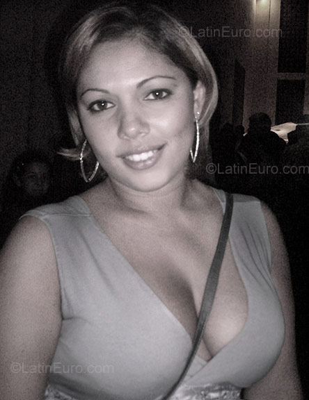 Date this happy Brazil girl Joacilene from Belo Jardim BR1066