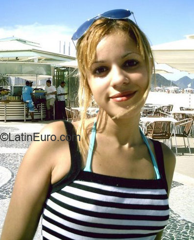 Date this fun Brazil girl Lilica26 from Rio De Janeiro BR1113