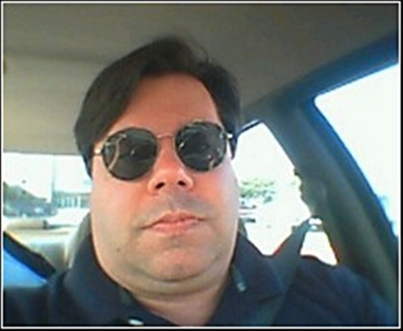 Date this stunning United States man Schtolman from Austin US2572