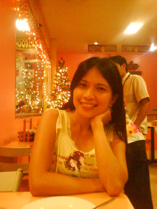 Date this attractive Philippines girl Celeste from Davao City PH49