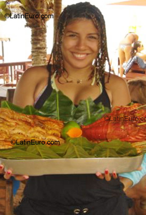 Date this georgeous Brazil girl Jordanna from Rio Verde BR1249