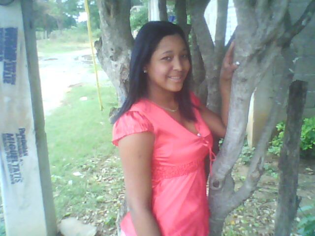 Date this fun Dominican Republic girl Breylin from Dajabon DO1041