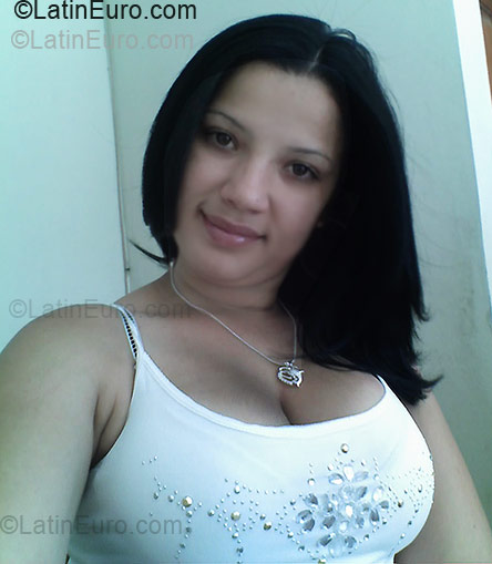 Date this fun Dominican Republic girl Mily from Santiago DO1123
