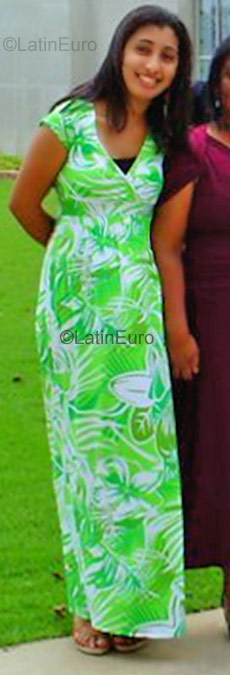 Date this hard body Brazil girl Vivian Cristina from Rio De Janeiro BR1395