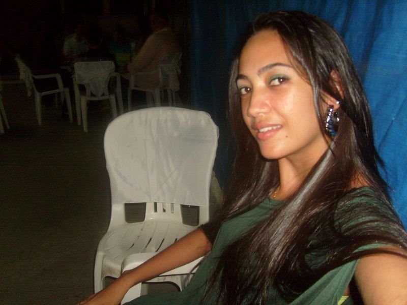 Date this exotic Brazil girl REAPVIEIRA from Uberlandia BR1471