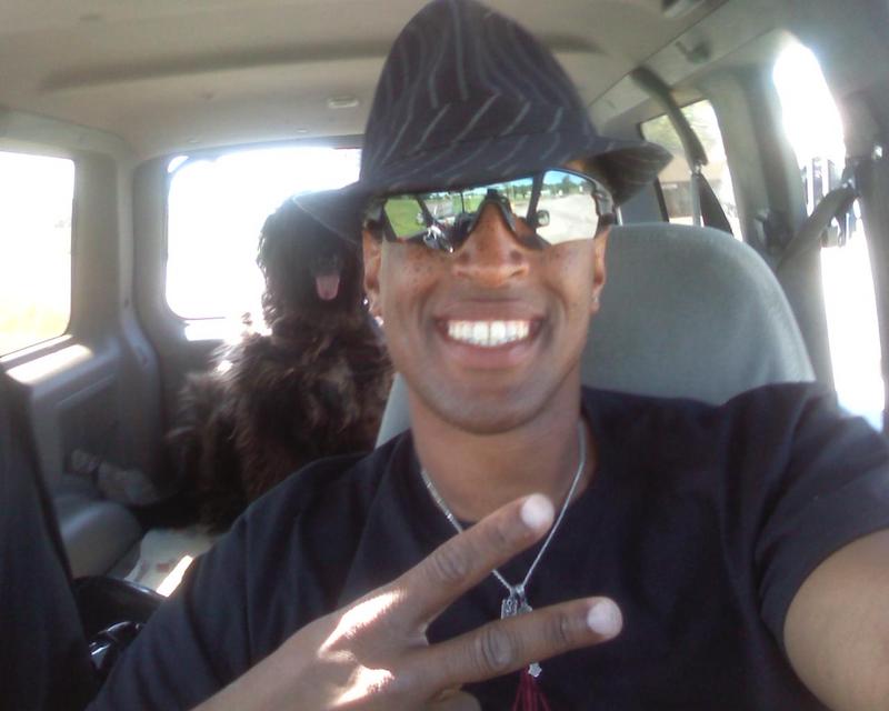 Date this lovely United States man Dell from San Diego US3388