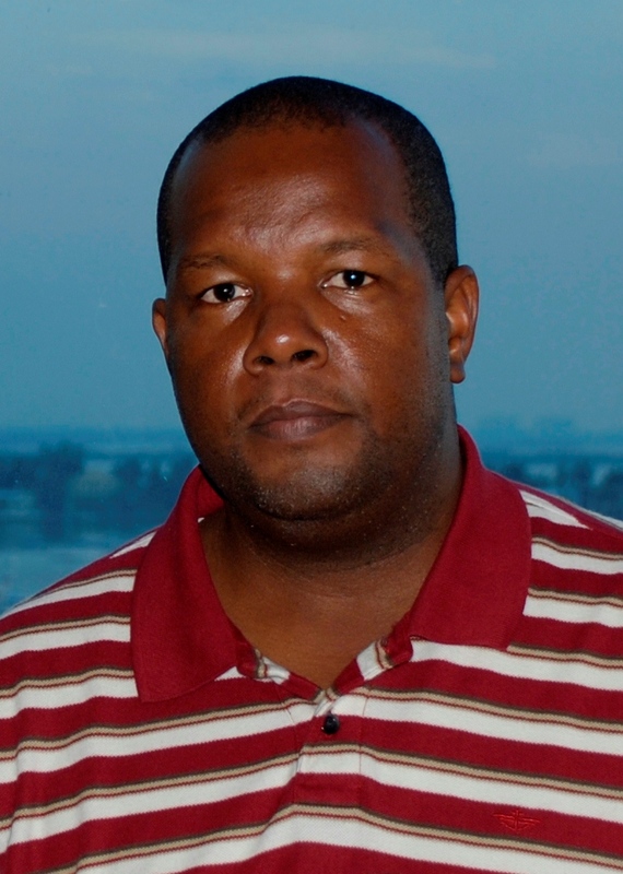 Date this sultry Bahamas man BahamaPapa from Nassau BS19