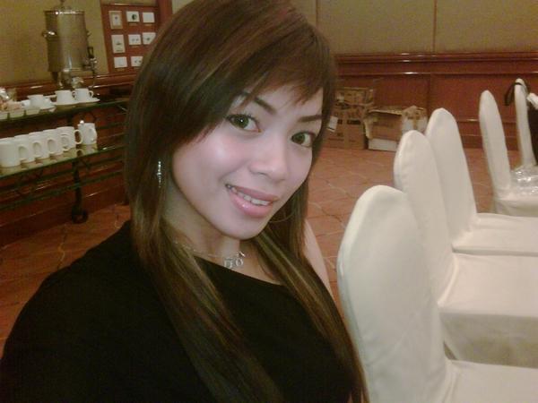 Date this sultry Philippines girl Alaiza Mae from Talisay City PH230