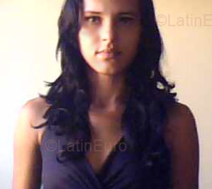 Date this nice looking Brazil girl Ingriti Elen from Montes Claros BR1588