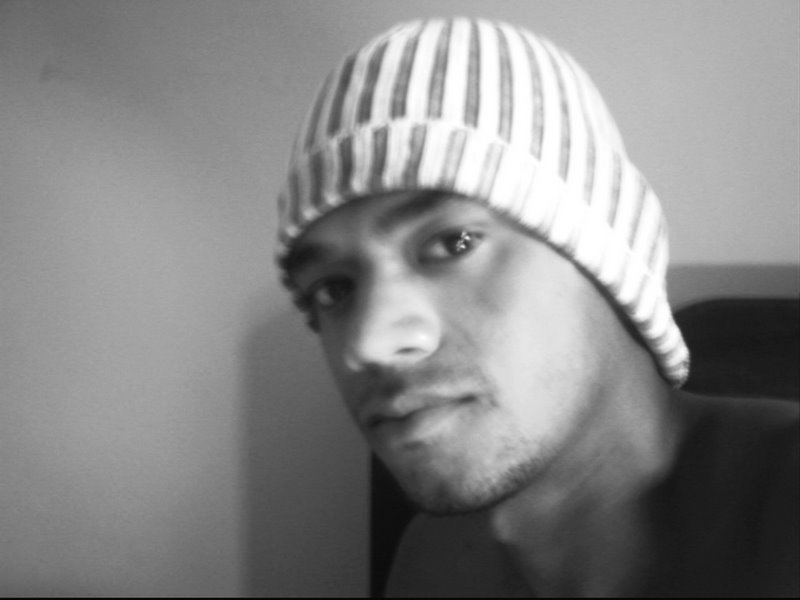 Date this foxy Brazil man Caio from Sao Paulo BR1608