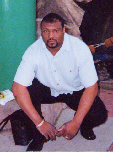 Date this tall United States man Blair from San Diego US3916