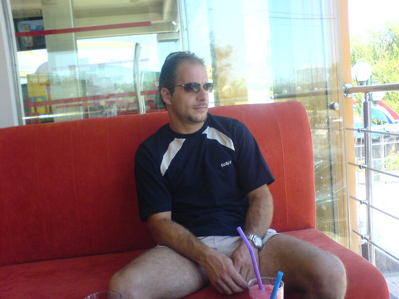 Date this cute Greece man Gelebi2010 from Athens GR14