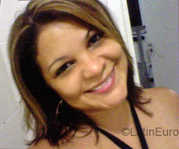 Date this passionate Brazil girl Raquel from Rio de Janeiro BR1740