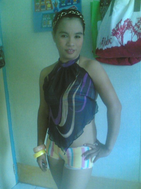 Date this gorgeous Philippines girl Jocelyn from Pasig PH243