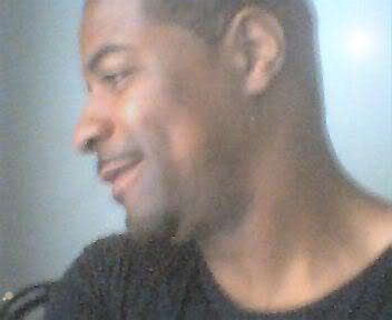Date this voluptuous United States man Situationz from Allentown US4175