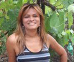 Date this pretty Brazil girl Angelafepar from Paraiso Do Tocantins BR1800