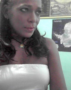 Date this young Brazil girl Denise from Salvador BR1879