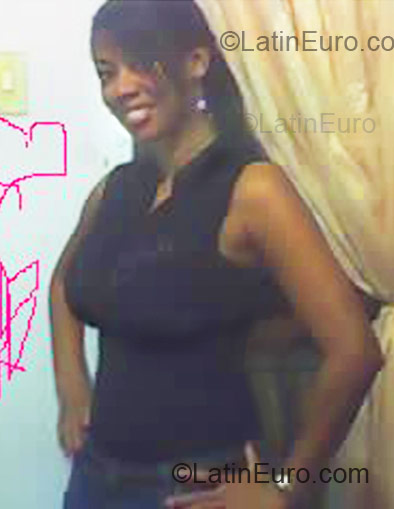 Date this sensual Colombia girl Gloria from Cali CO1760