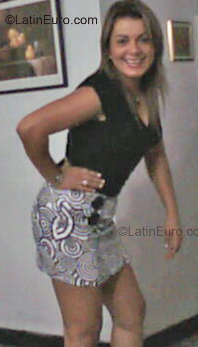 Date this cute Colombia girl Liliana from Dosquebradas CO1808