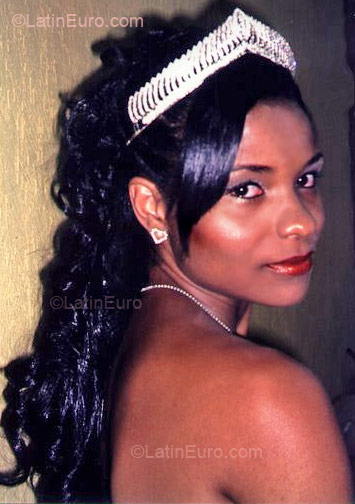 Date this gorgeous Brazil girl Elisangela from Rio De Janeiro BR1933