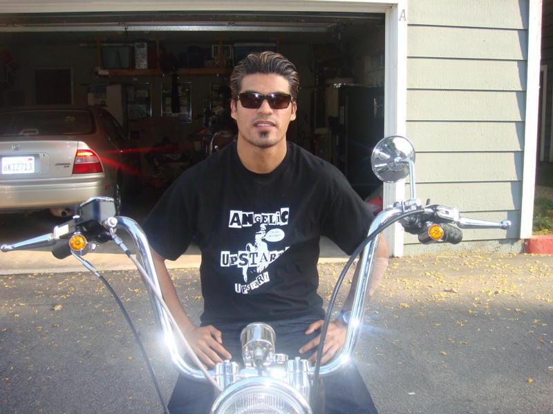 Date this fun United States man Artofpep from Ontario US4723