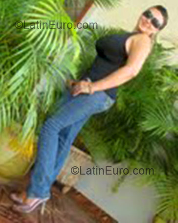 Date this tall Brazil girl Renata from Inhumas BR2044