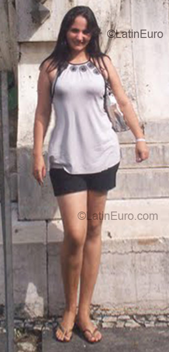 Date this fun Brazil girl Elizangela from Rio de Janeiro BR2068
